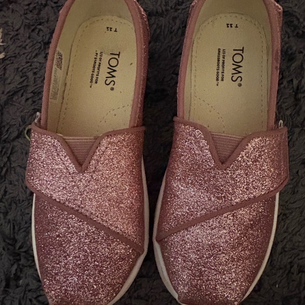 TOMS Rose Glitter Slip-Ons
